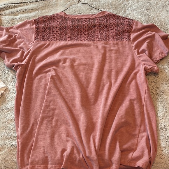 Pink top - Picture 2 of 3